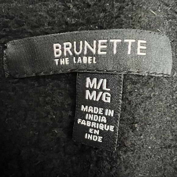 Brunette The Label “Rose Okay” Classic Crewneck Sweatshirt - Picture 4 of 7